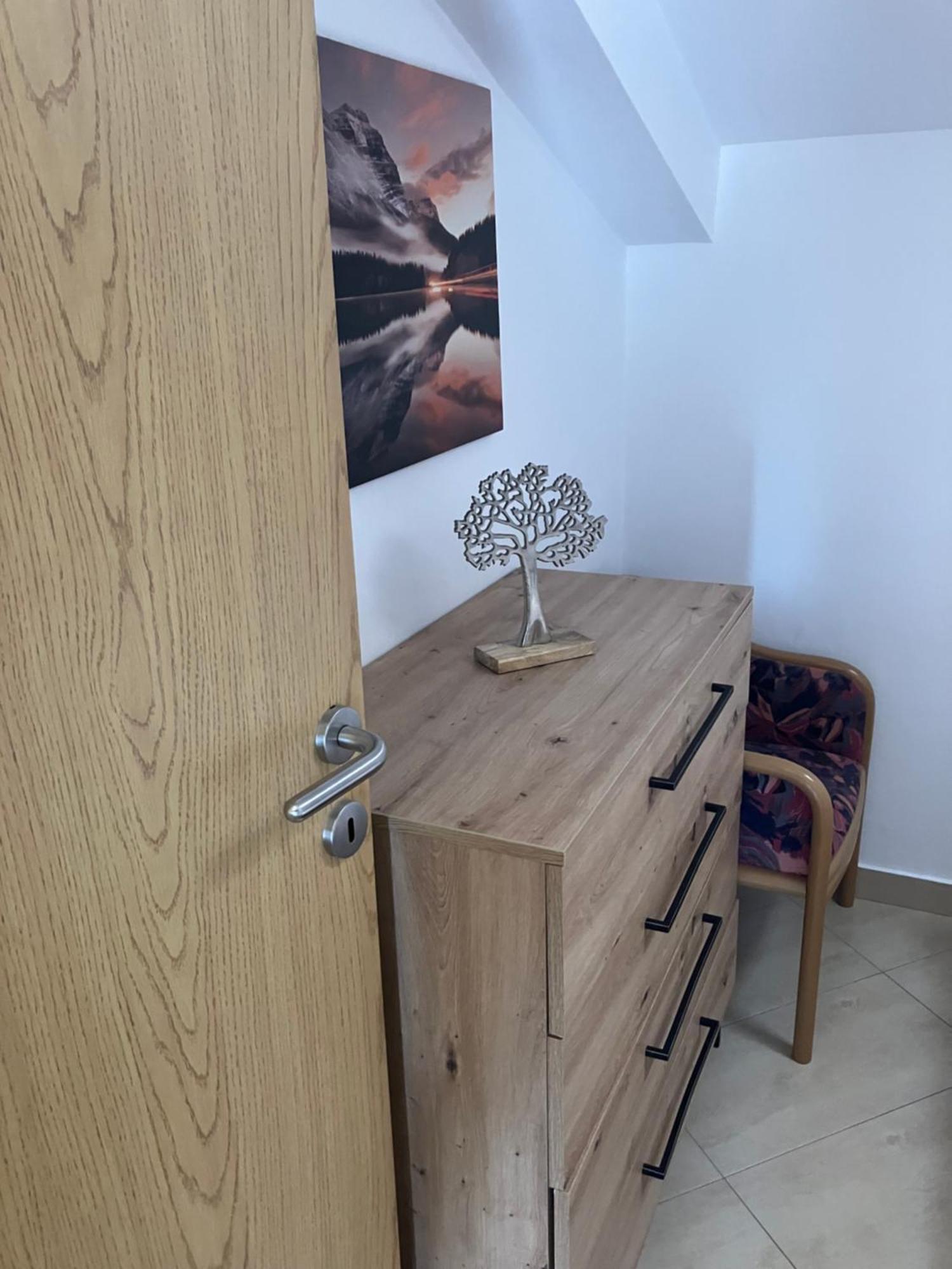 זמברטיה Apartman Voch מראה חיצוני תמונה